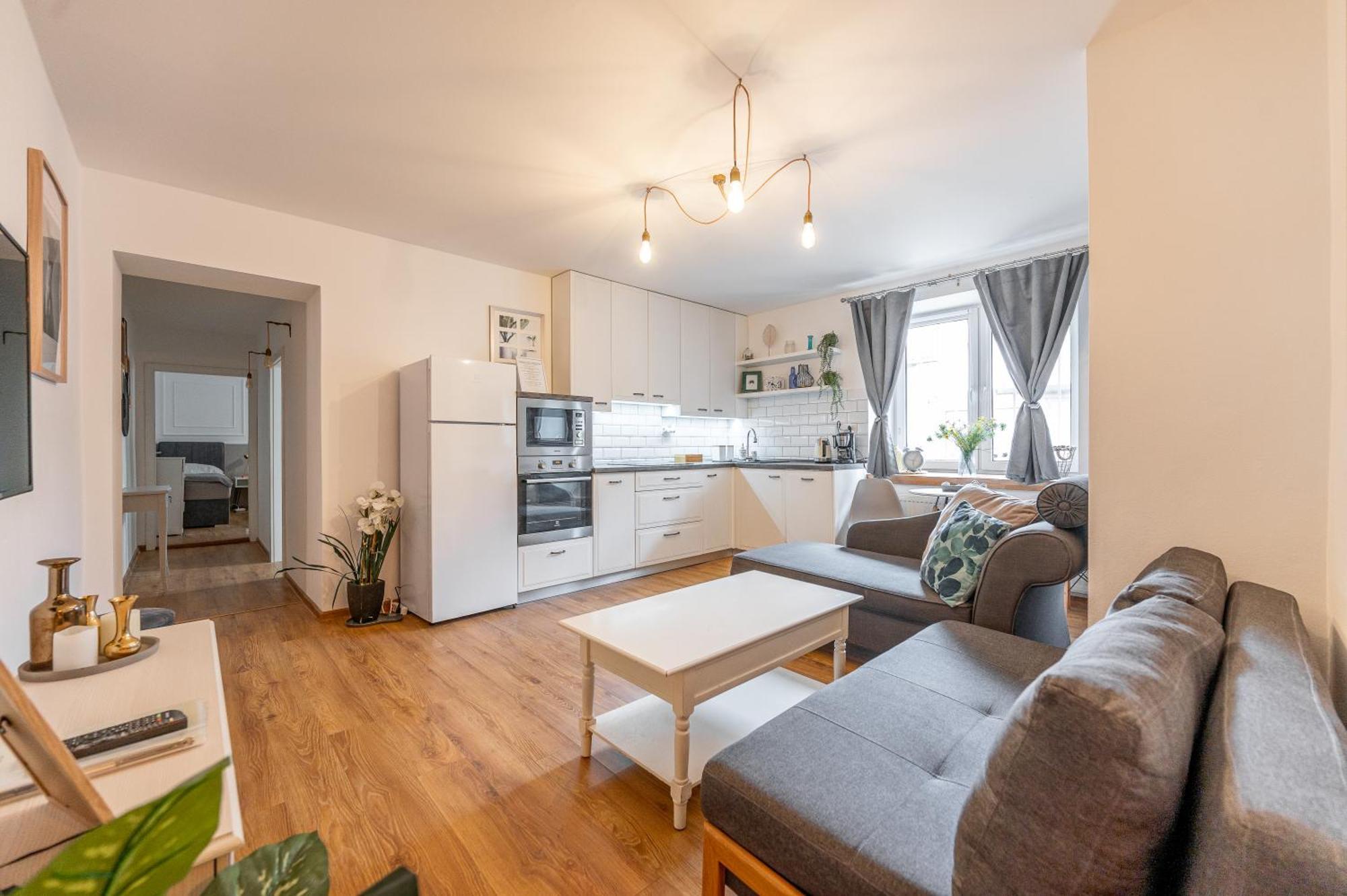 Apartment Blizko Stanice Center *
