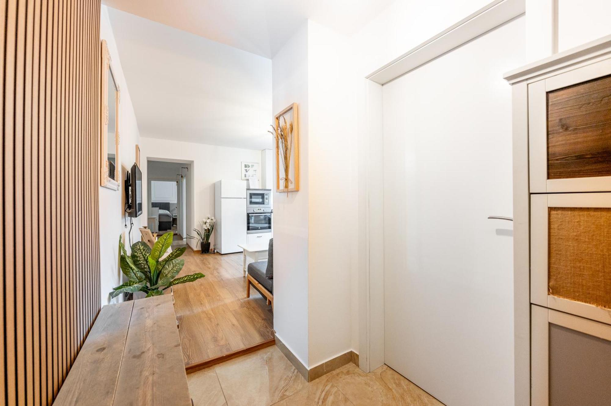 Blizko Stanice Center Apartment *